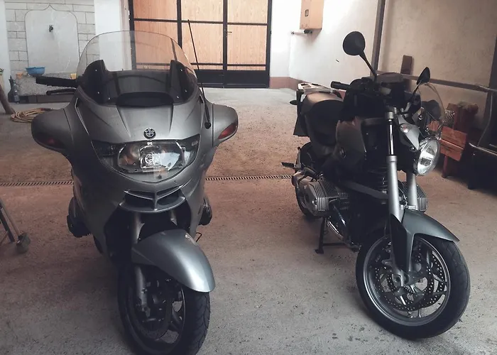 Guest house Nizama's Place 4*